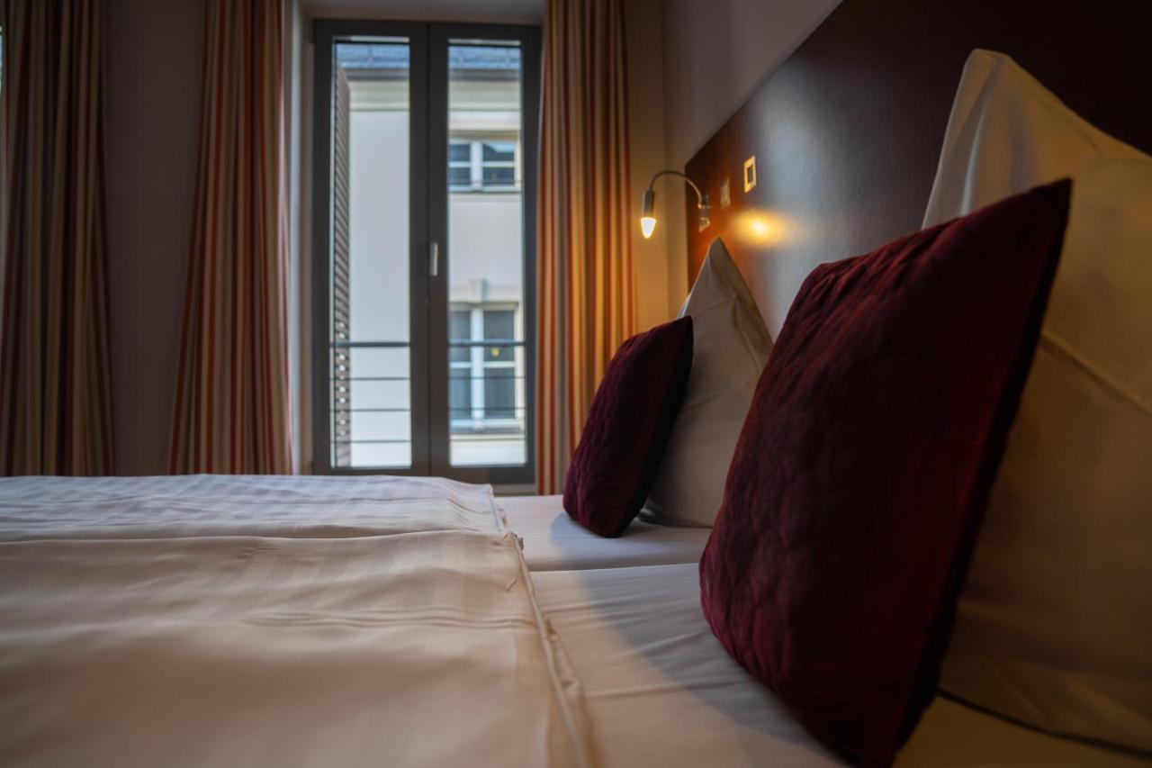 Sankt Andreas Hotel Дюселдорф Екстериор снимка