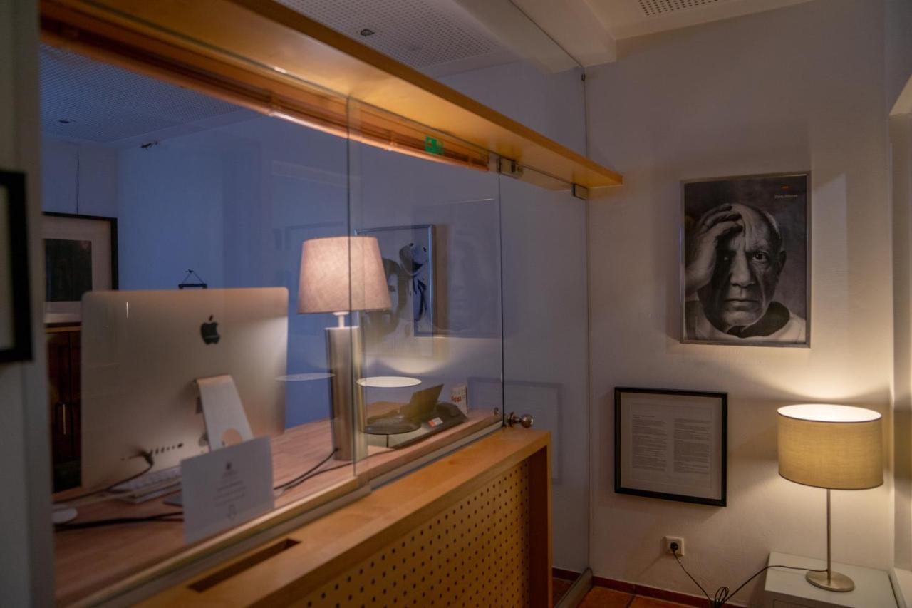 Sankt Andreas Hotel Дюселдорф Екстериор снимка