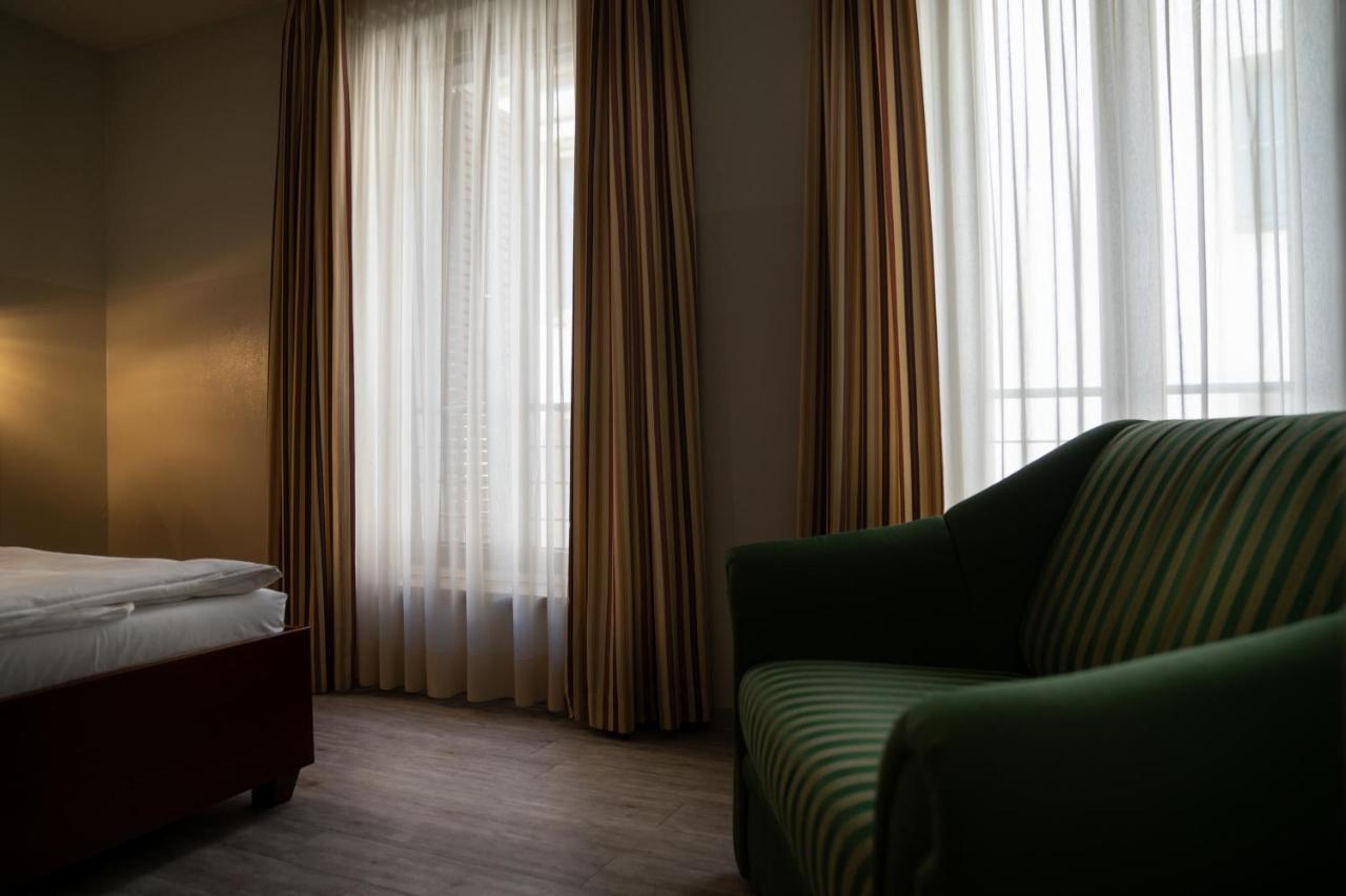 Sankt Andreas Hotel Дюселдорф Екстериор снимка